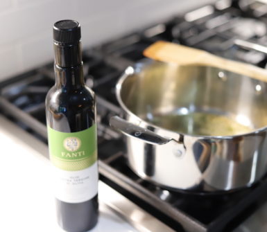 olive oil, stock pot